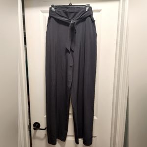 Lululemon high waisted wide leg pant